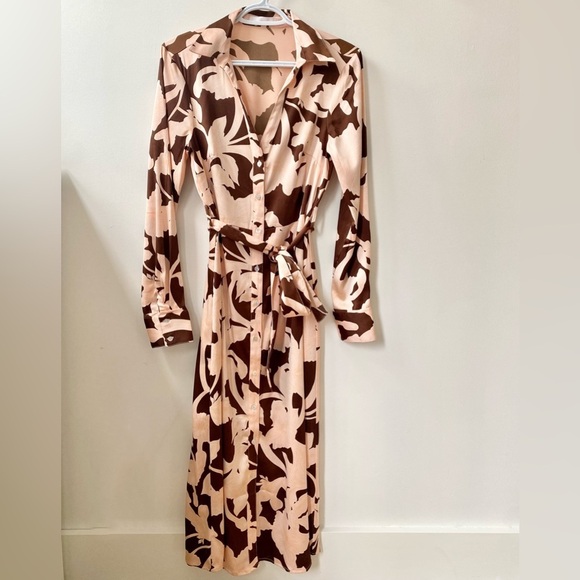 MNG Mango Floral Print Midi Dress in Pink and Brown - Picture 3 of 9